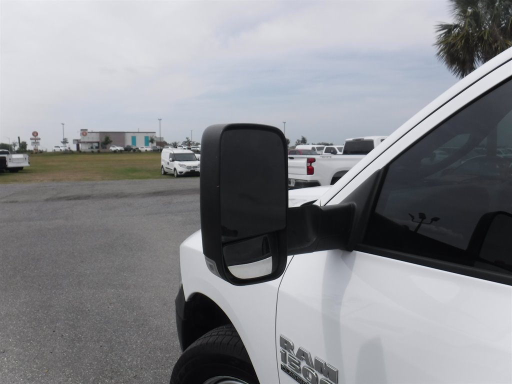 2021 RAM 1500 DS Short BED With TOW photo
