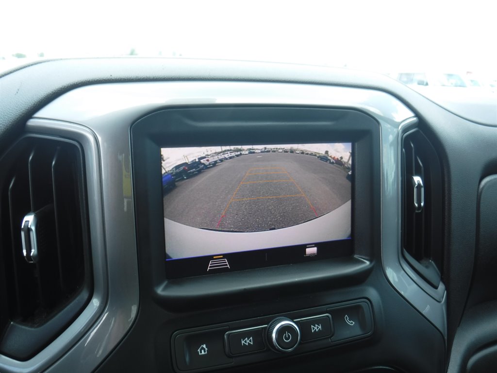 2021 Chevrolet Silverado 1500 Short BED photo
