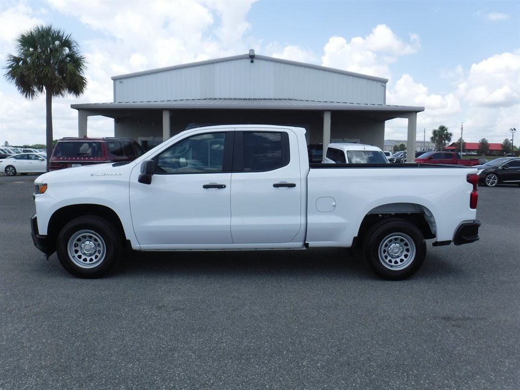 2021 Chevrolet Silverado 1500 Short BED photo