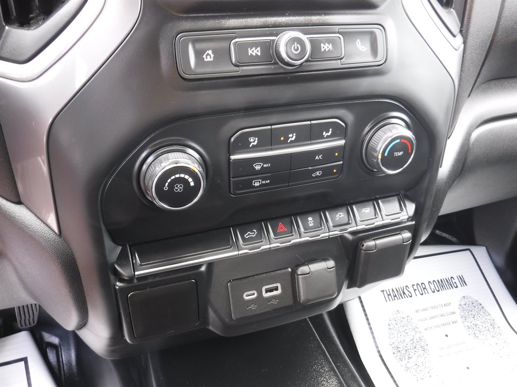 2021 Chevrolet Silverado 1500 Short BED photo