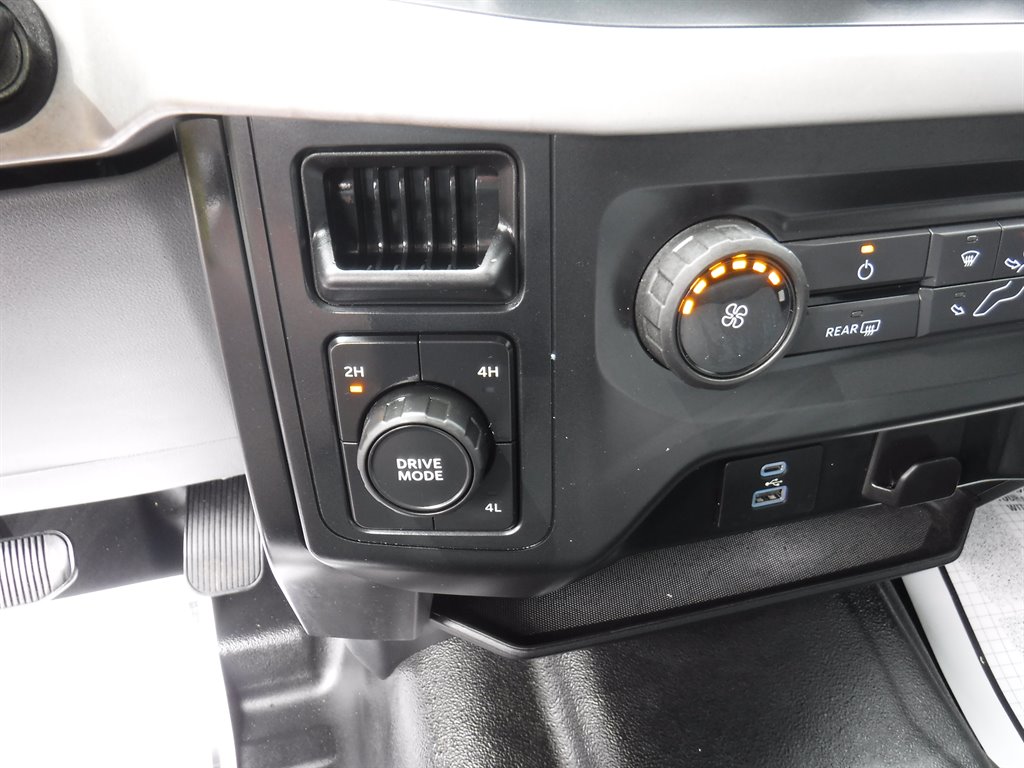 2022 Ford F150 Crew 4x4 With TOW photo