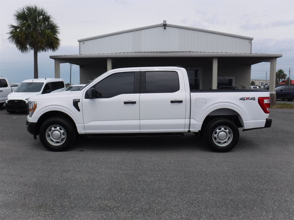 The 2022 Ford F150 Crew 4x4 With TOW photos