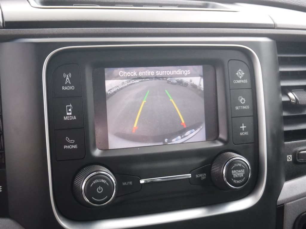 2022 RAM 1500 DS Short BED 4x4 photo