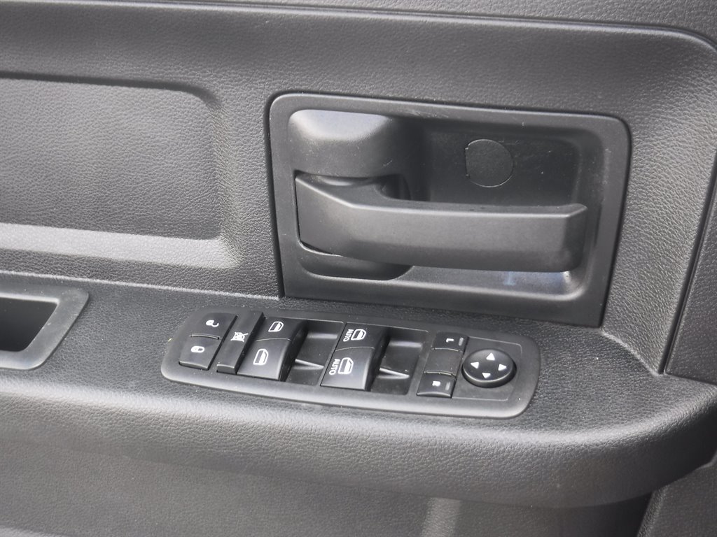 2022 RAM 1500 DS Short BED 4x4 photo