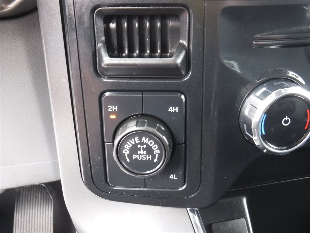 2024 Ford F150 XLT Hyrbid 4x4 photo