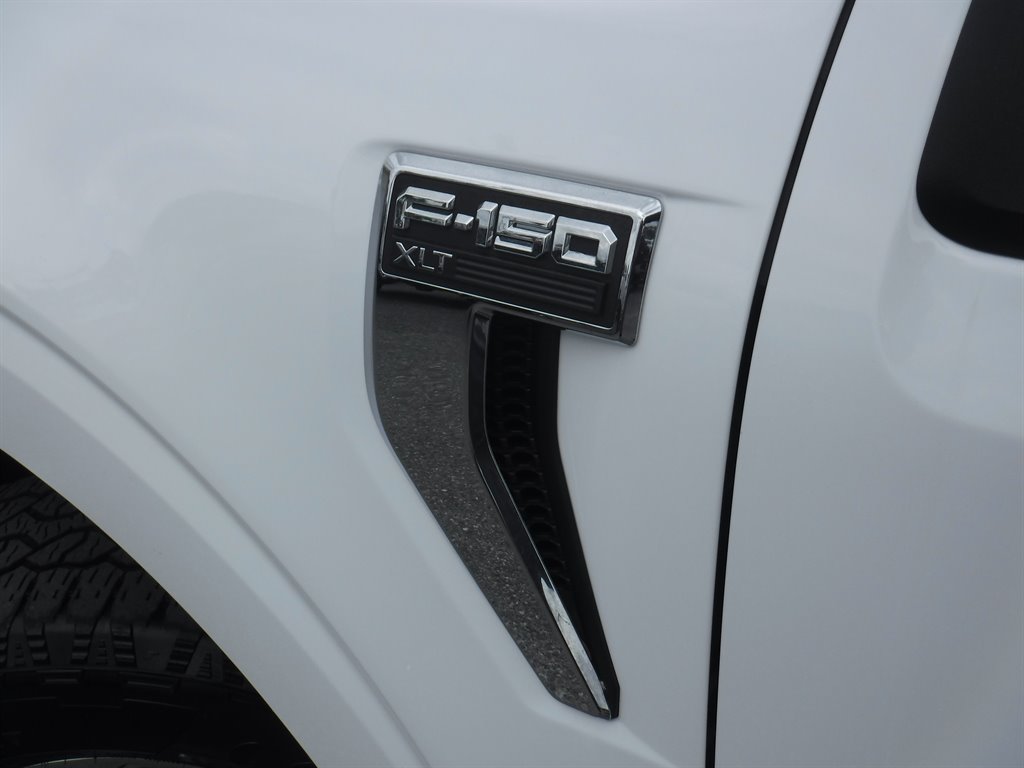 2024 Ford F150 XLT Hyrbid 4x4 photo