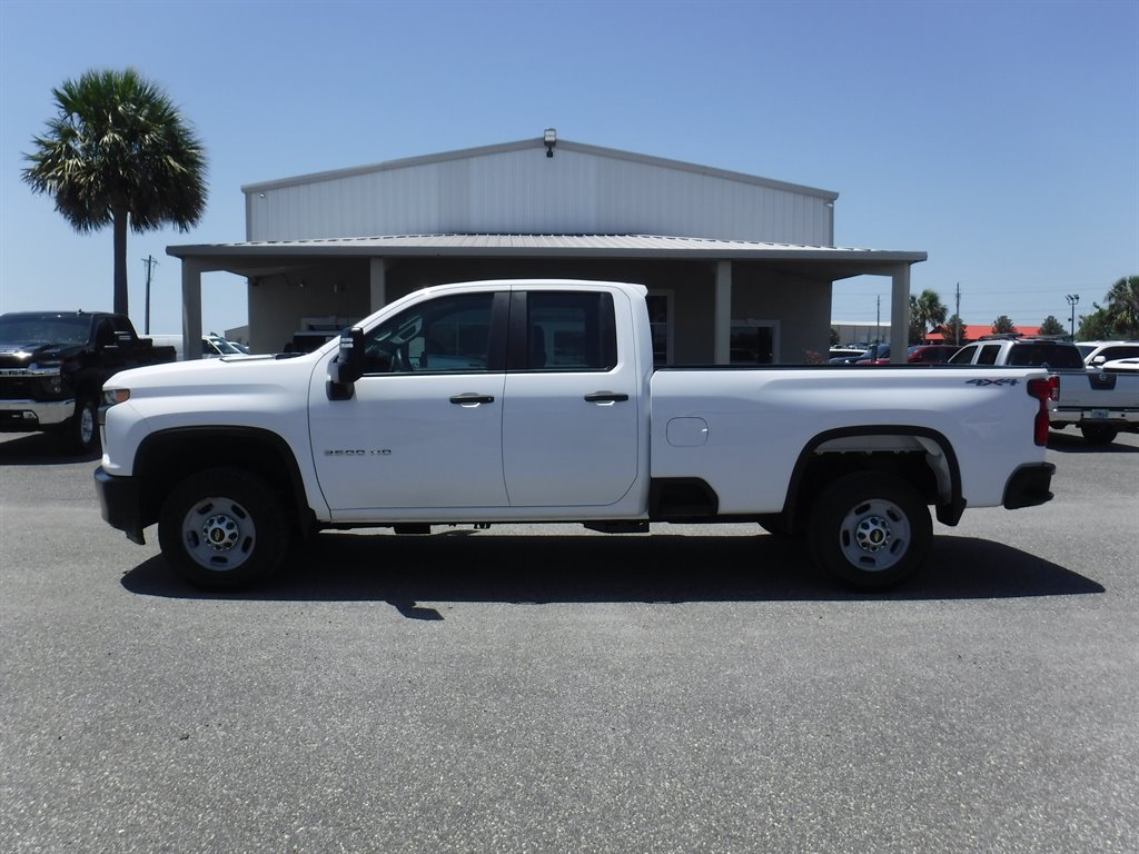 2020 Chevrolet Silverado 2500 4x4 Double CAB photo