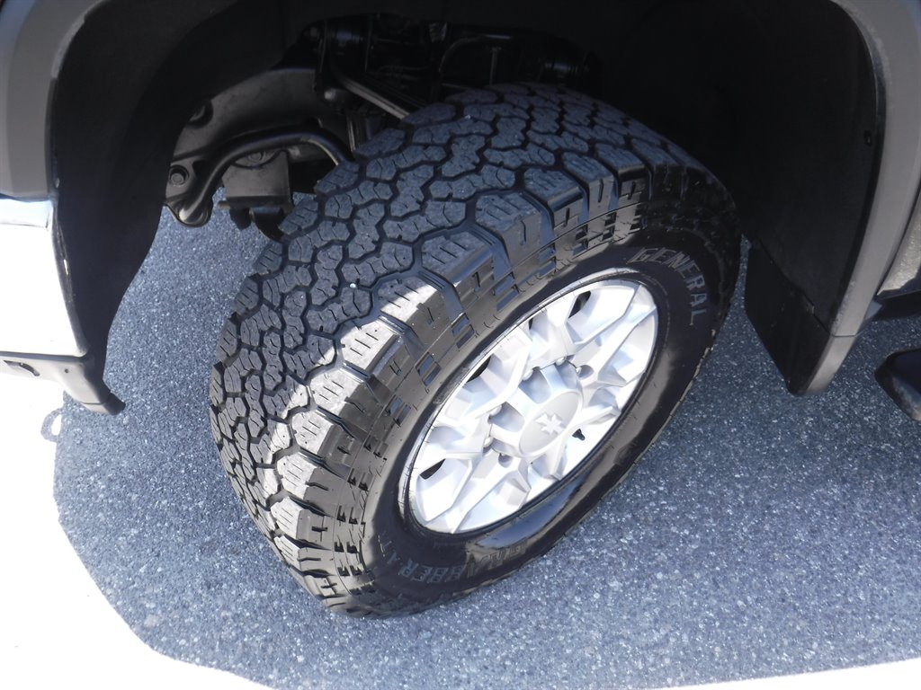 2020 Chevrolet Silverado 3500 Diesel 4x4 LT Z-71 photo