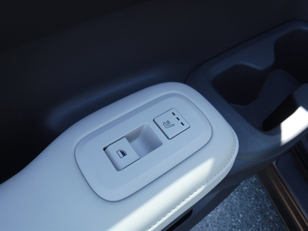 2024 Hyundai Santa Fe Limited photo
