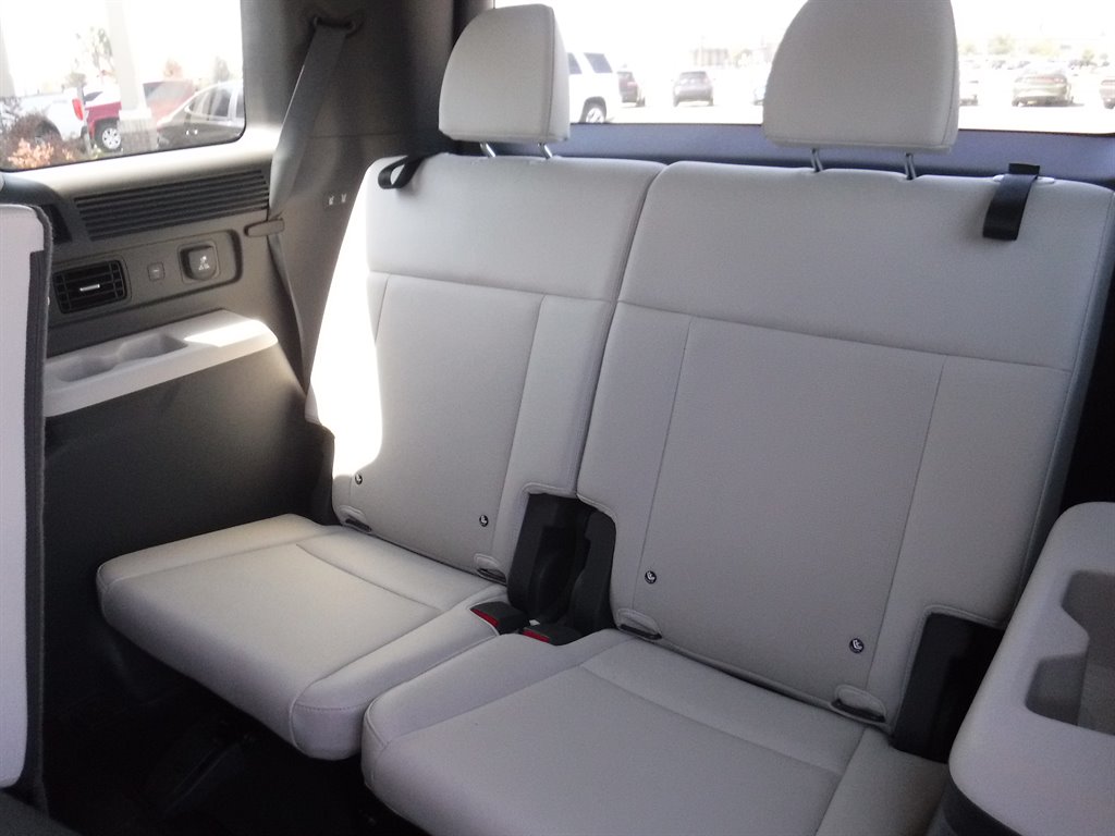 2024 Hyundai Santa Fe Limited photo