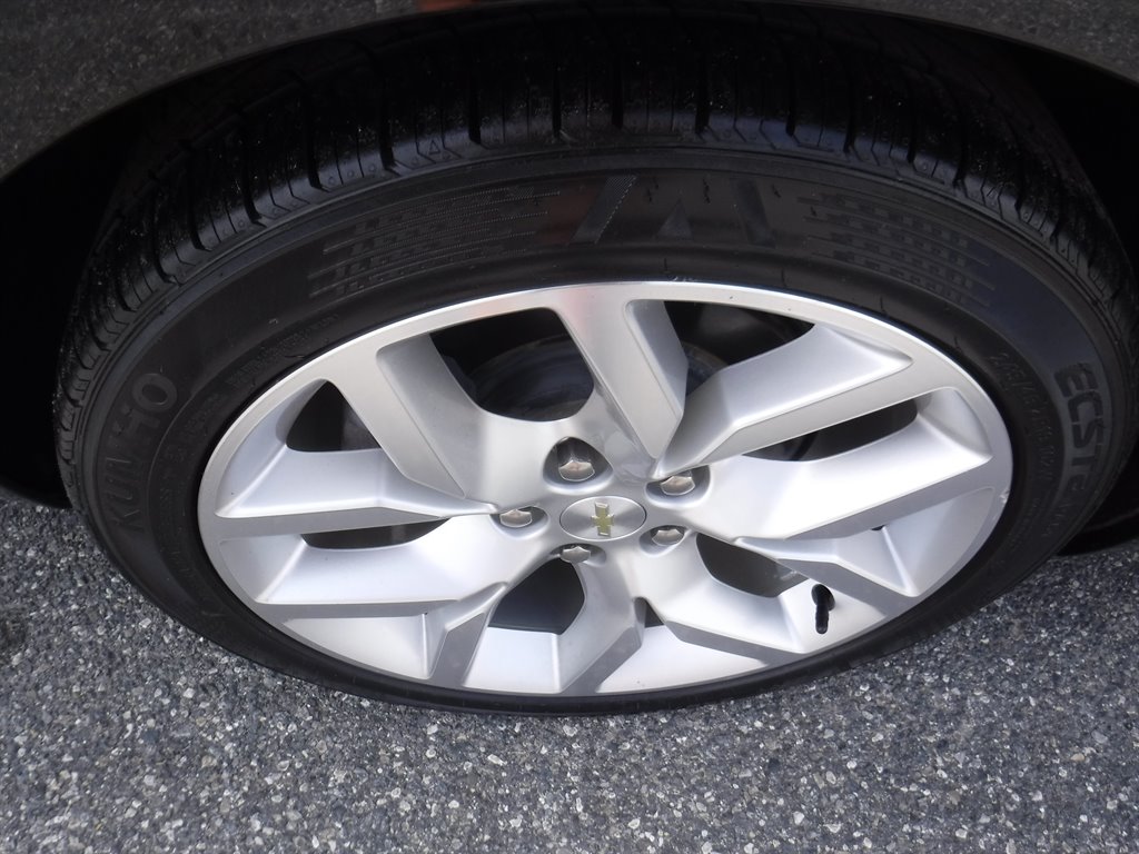 2019 Chevrolet Impala Premier photo