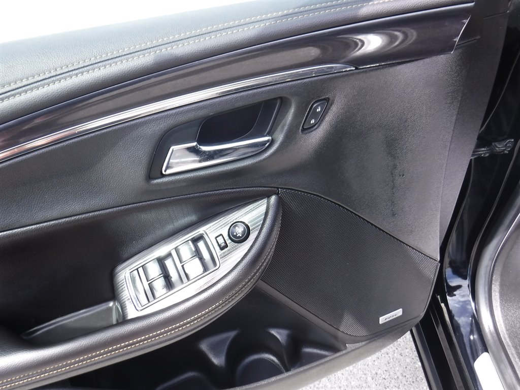 2019 Chevrolet Impala Premier photo