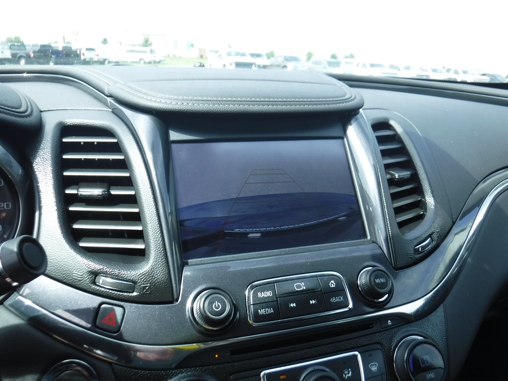 2019 Chevrolet Impala Premier photo