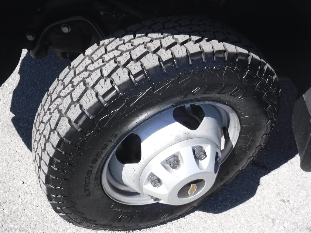 2021 Chevrolet Silverado - $28,995