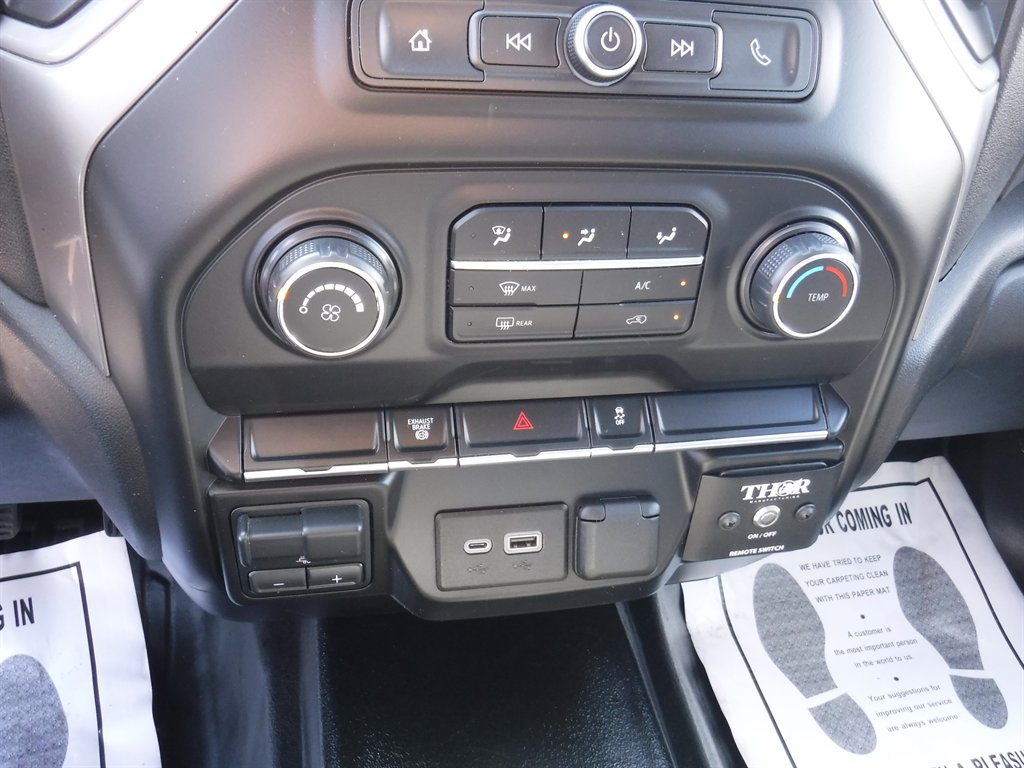 2021 Chevrolet Silverado - $28,995
