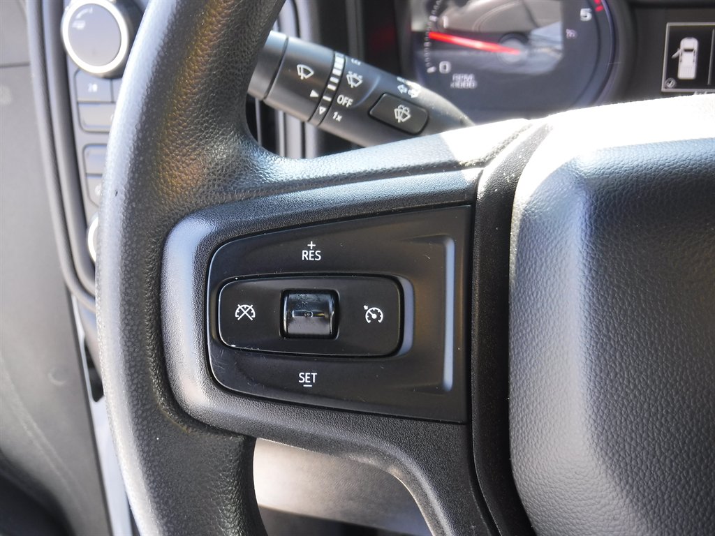 2021 Chevrolet Silverado - $28,995