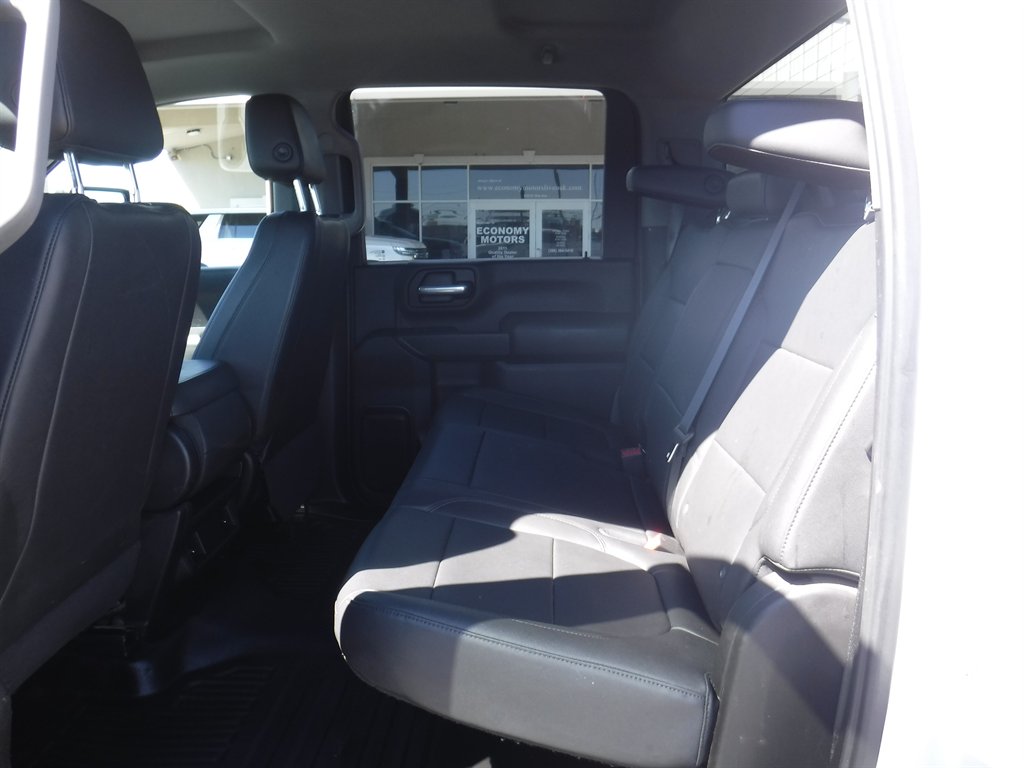 2021 Chevrolet Silverado - $28,995