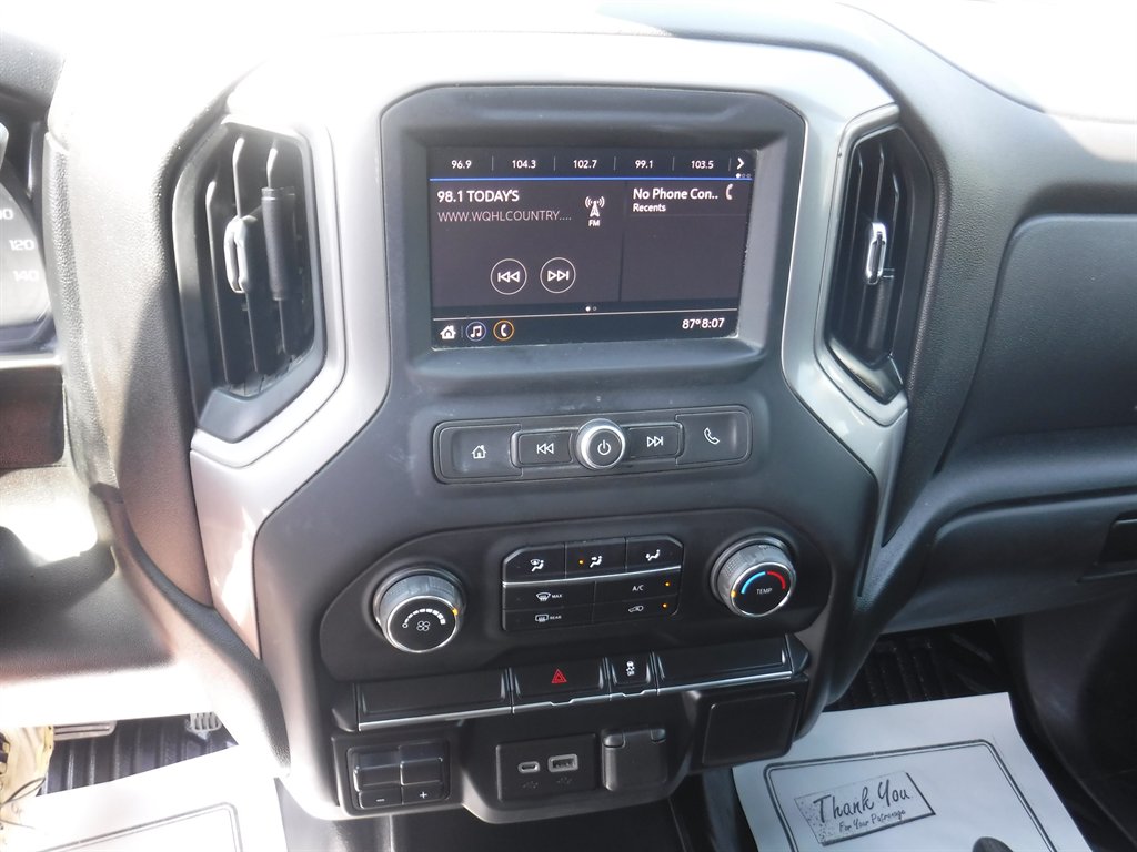 2022 Chevrolet Silverado Hd - $33,995