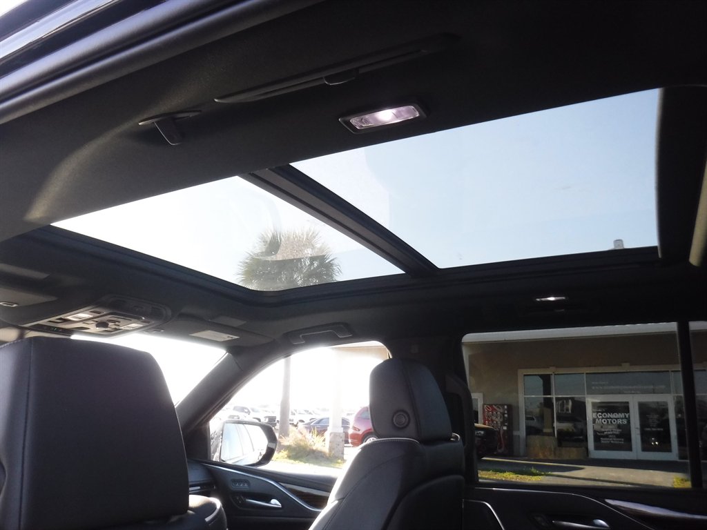 2023 Cadillac Escalade - $57,995