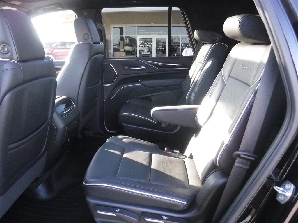 2023 Cadillac Escalade - $57,995