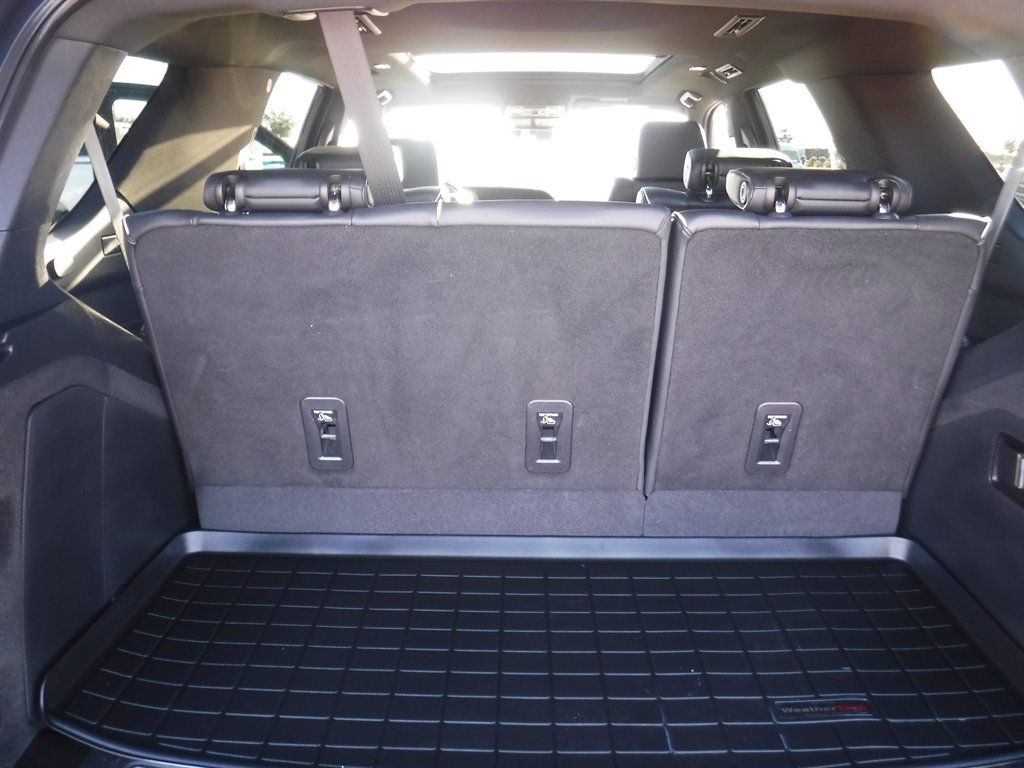2023 Cadillac Escalade - $57,995