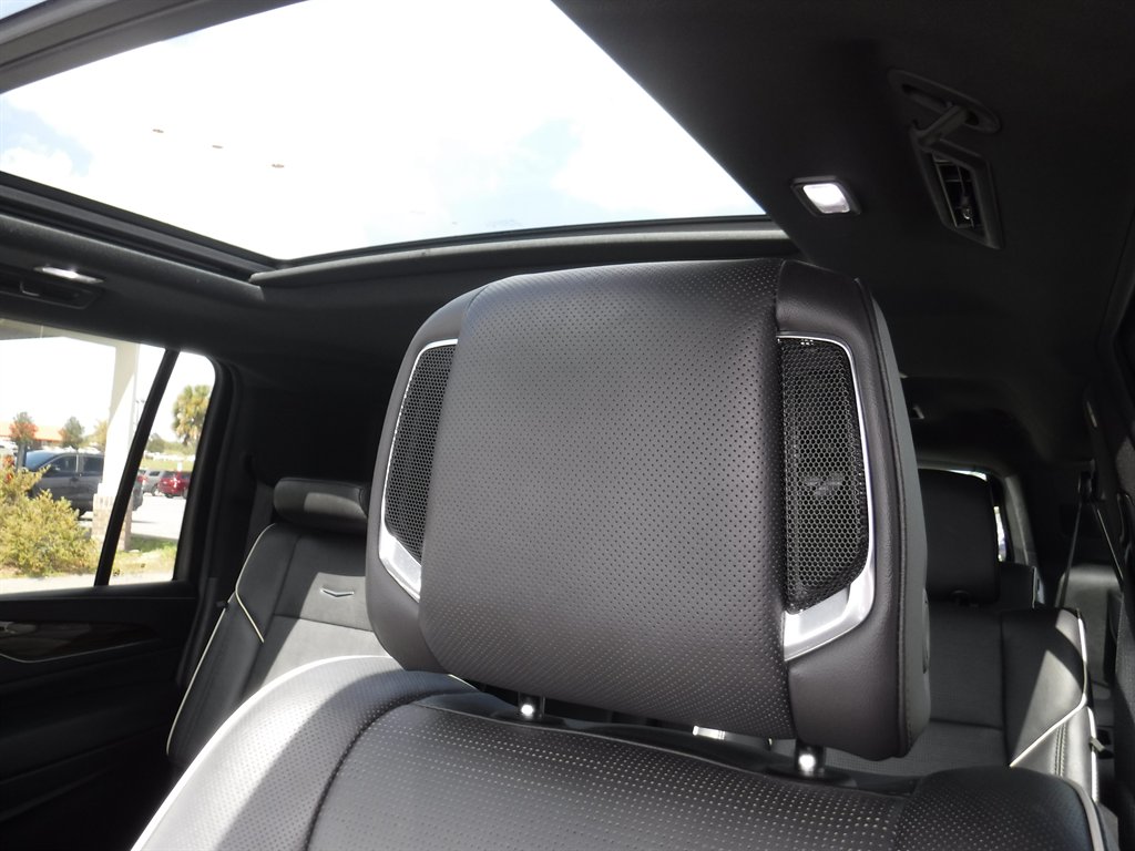 2023 Cadillac Escalade - $58,995