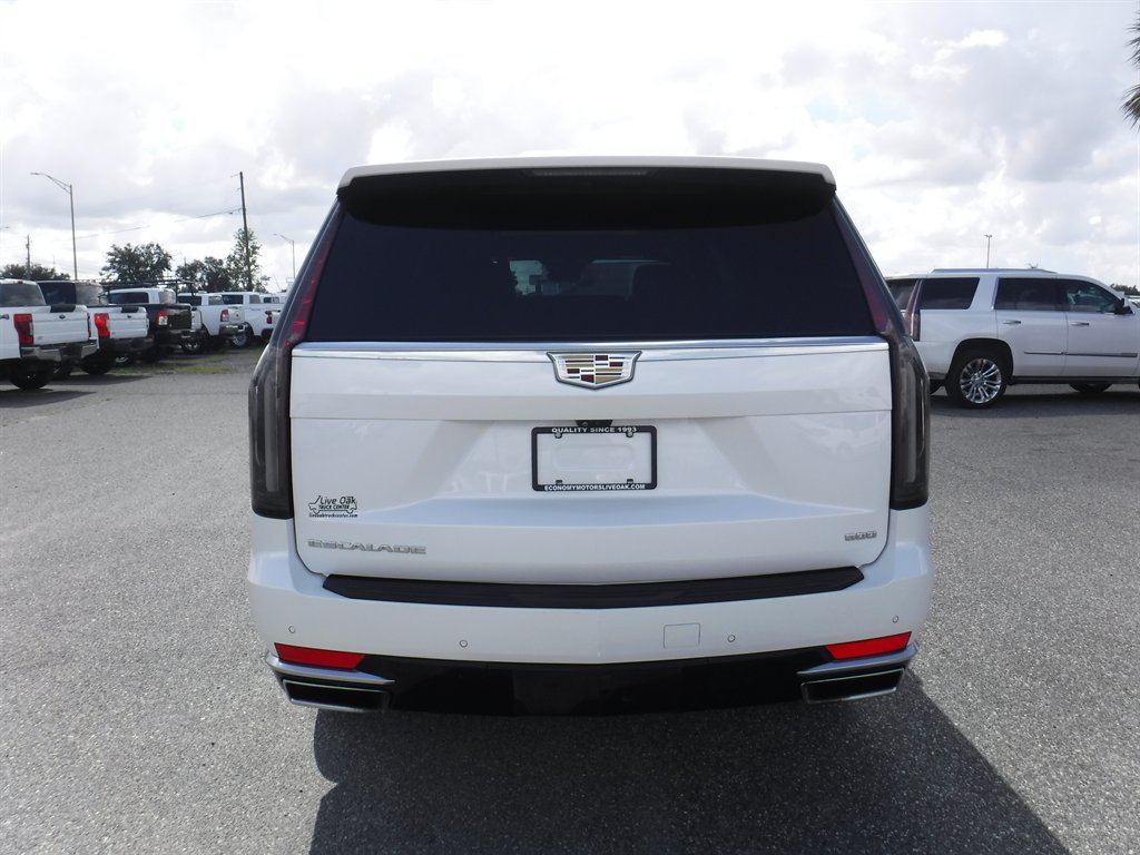 2023 Cadillac Escalade - $58,995