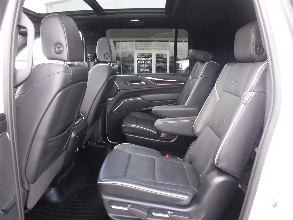 2023 Cadillac Escalade - $58,995