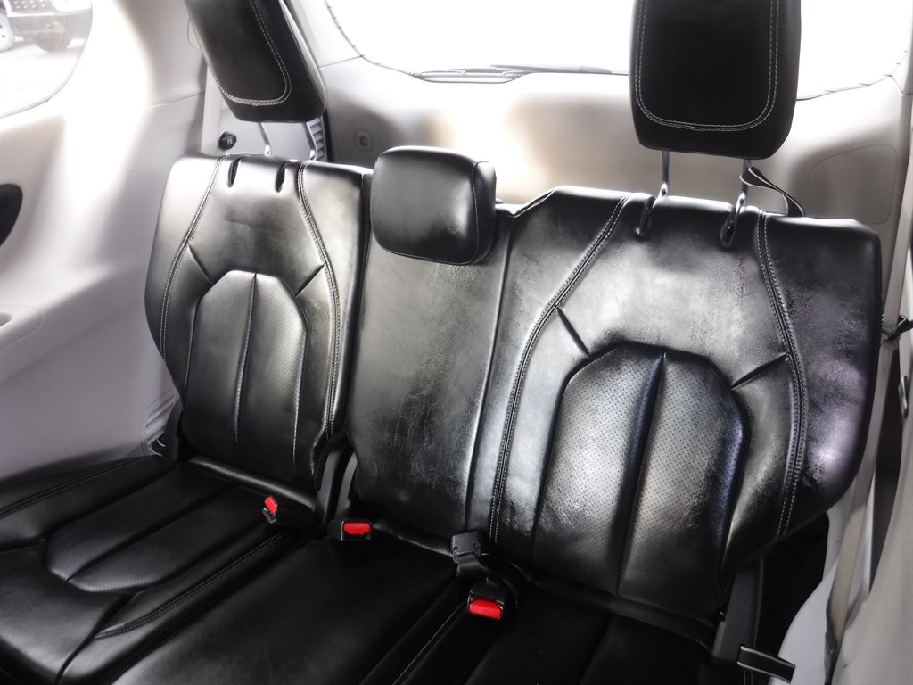 2023 Chrysler Pacifica - $21,995