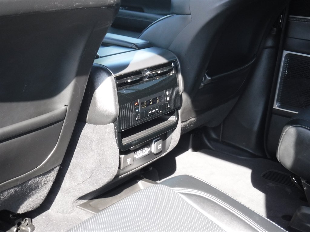 2023 Jeep Wagoneer - $46,995