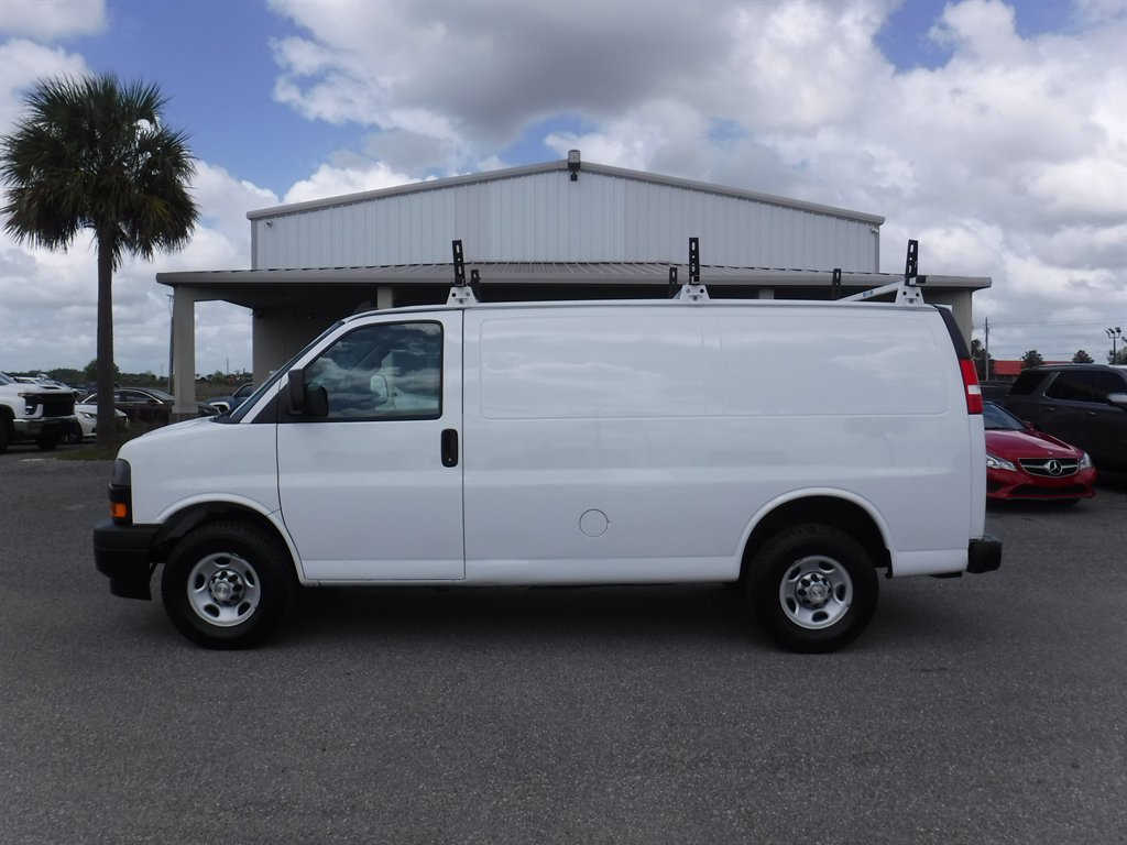 2020 Chevrolet Express Cargo 2500 RWD