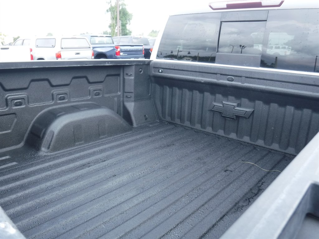 2022 Chevrolet Silverado - $24,995