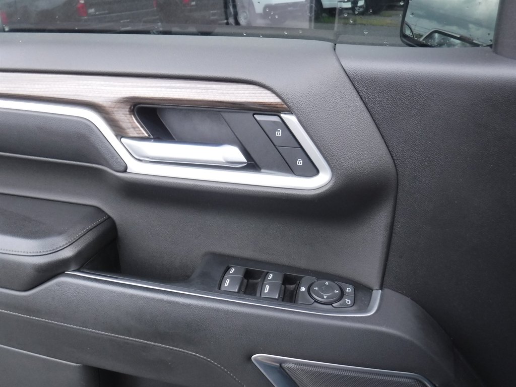 2022 Chevrolet Silverado - $24,995