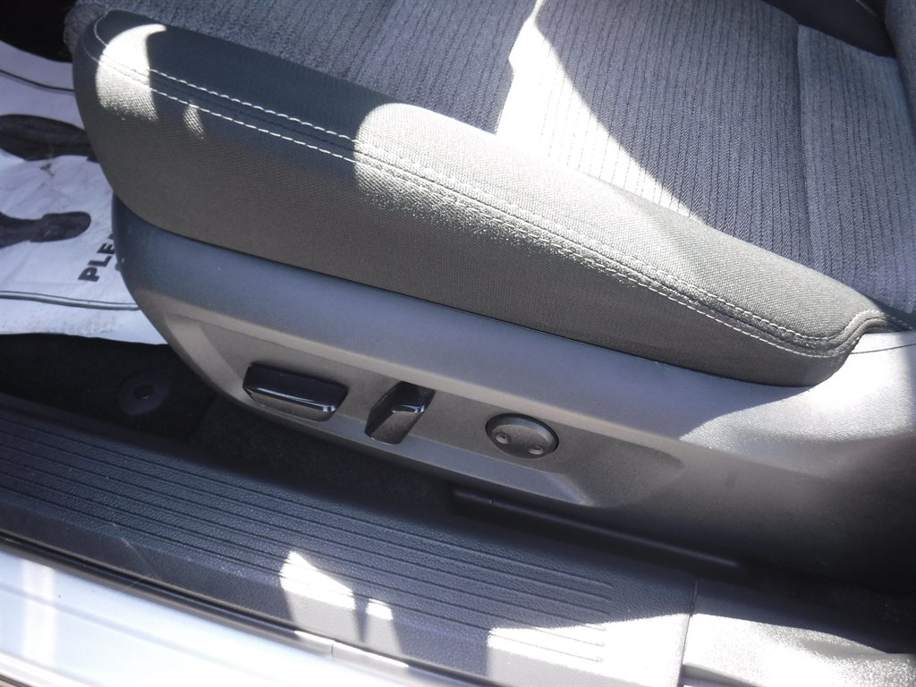 2023 Nissan Rogue - $17,995