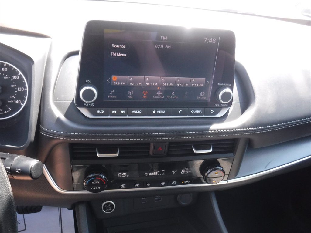 2023 Nissan Rogue - $17,995