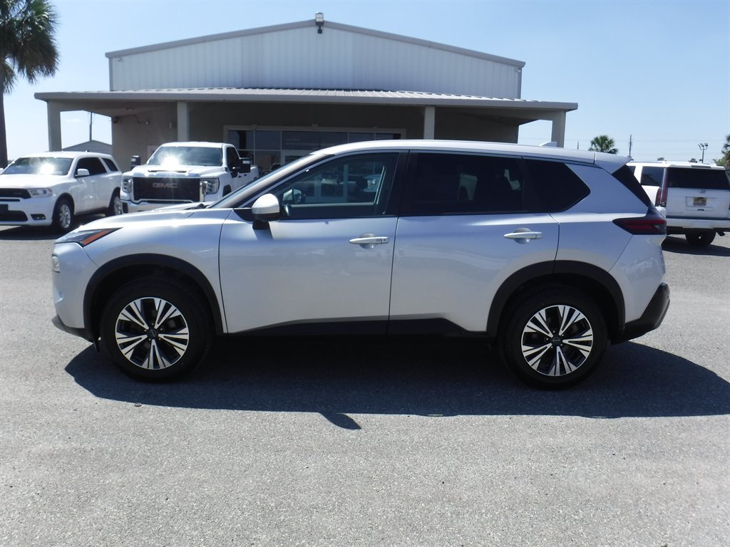 2023 Nissan Rogue - $17,995