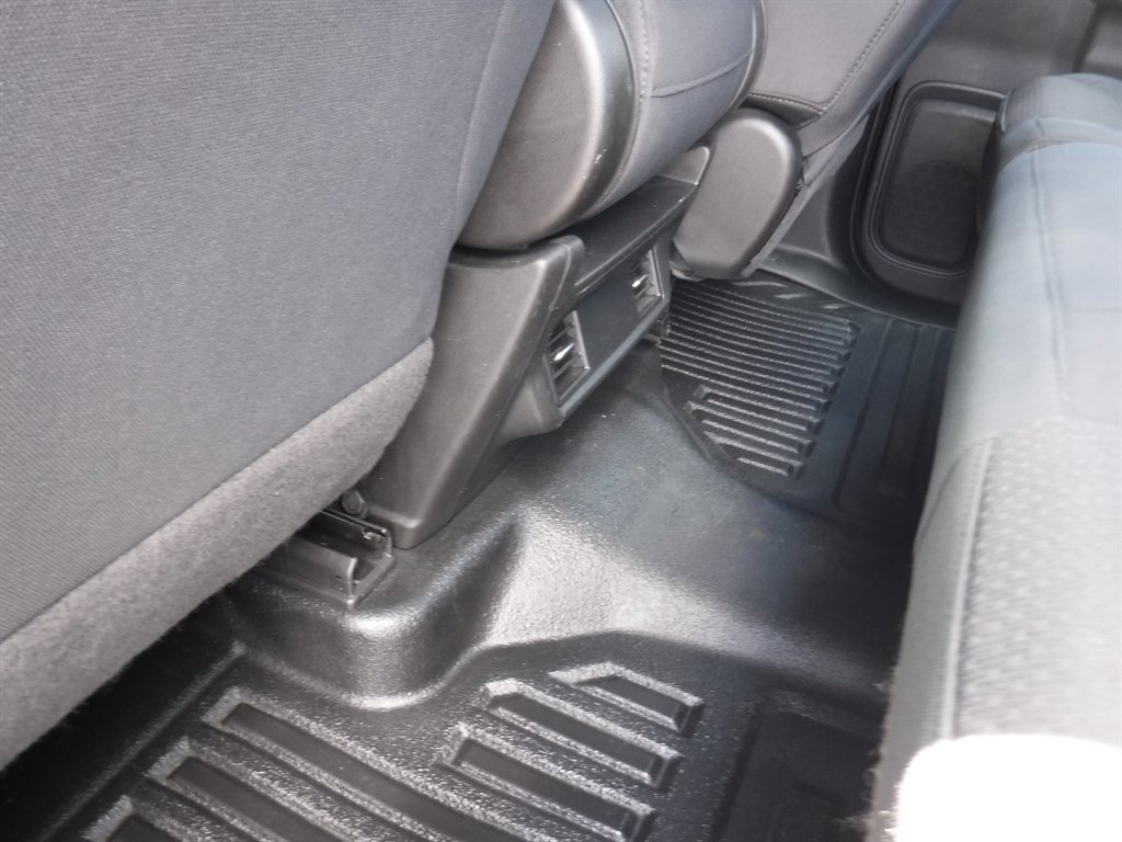 2020 Chevrolet Silverado 1500 - $21,995