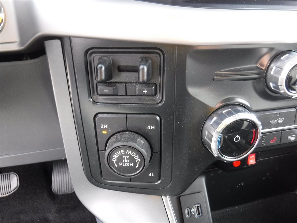 2022 Ford F-150 - $35,995