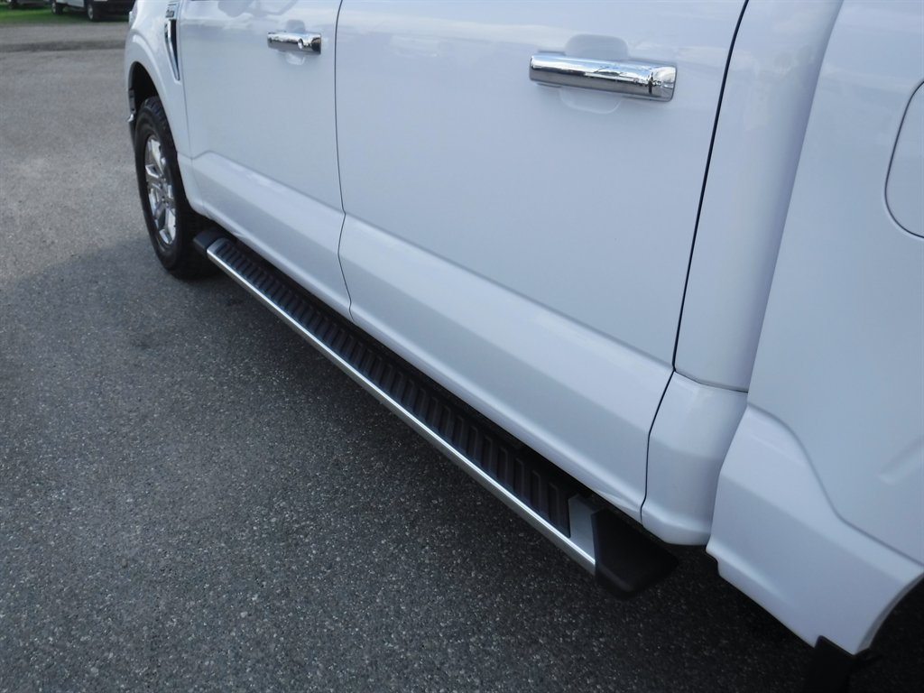 2022 Ford F-150 - $35,995