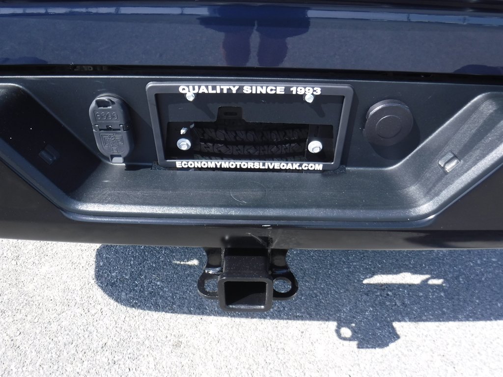 2020 Chevrolet Silverado 2500 - $33,995
