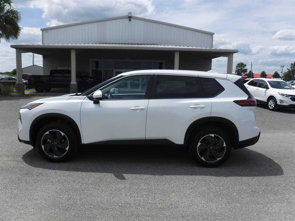 2024 Nissan Rogue - $19,995
