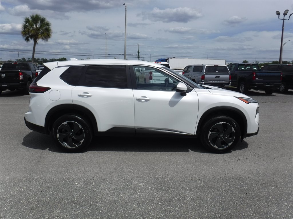 2024 Nissan Rogue - $19,995