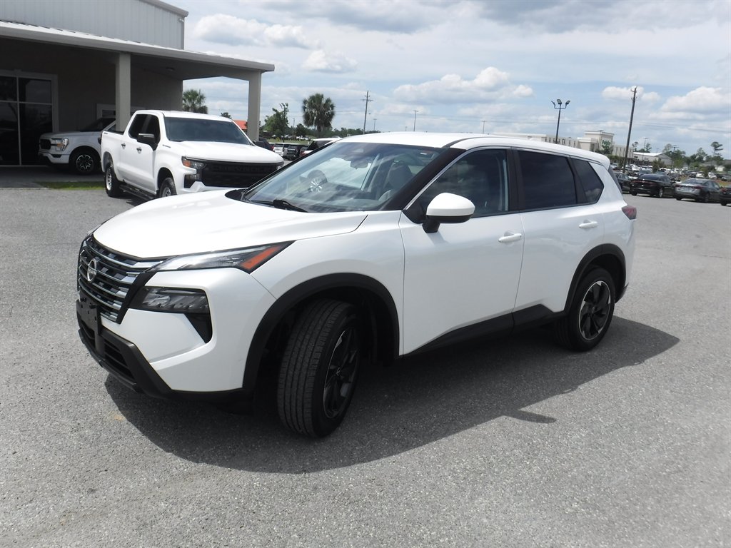 2024 Nissan Rogue - $19,995