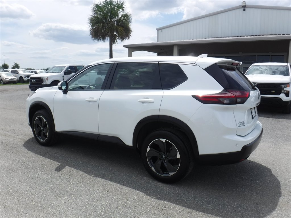2024 Nissan Rogue - $19,995