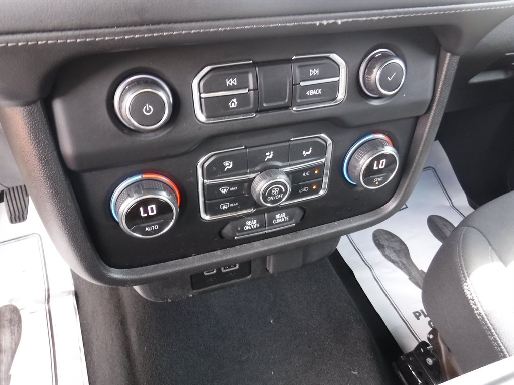2021 Chevrolet Tahoe - $29,995