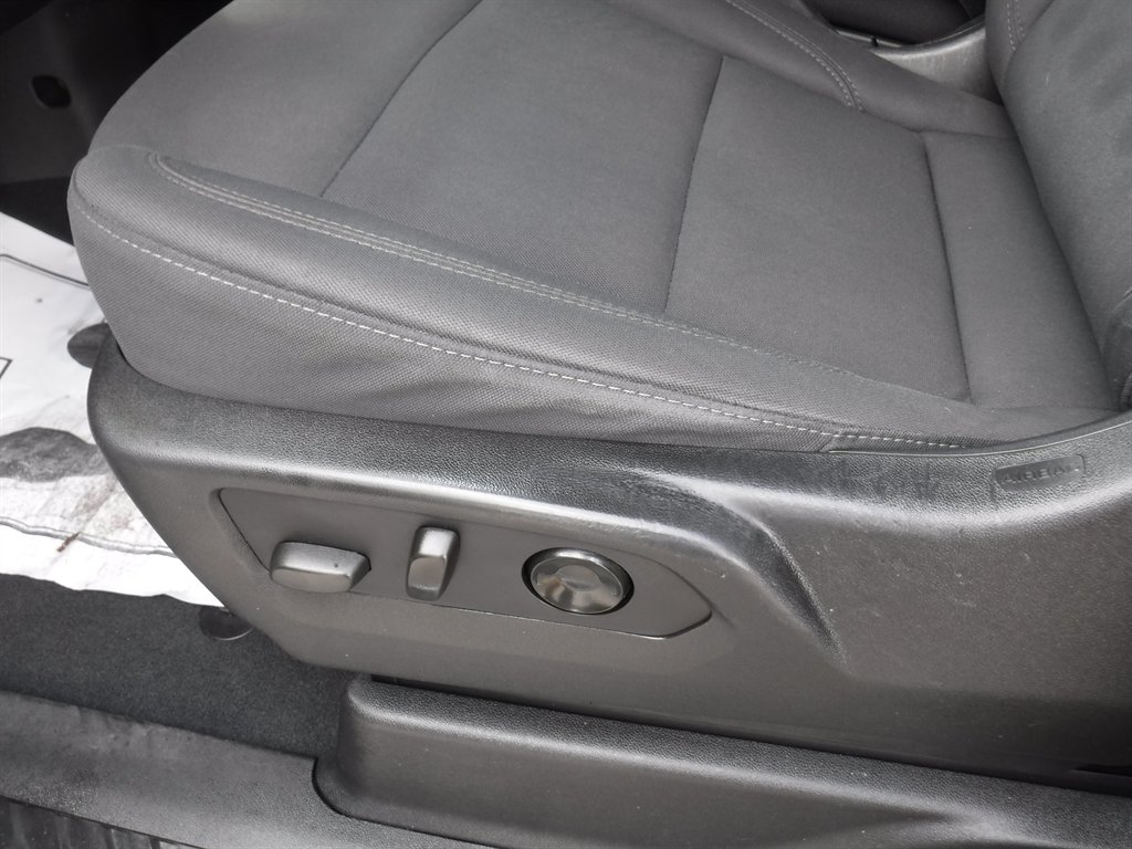 2021 Chevrolet Tahoe - $29,995