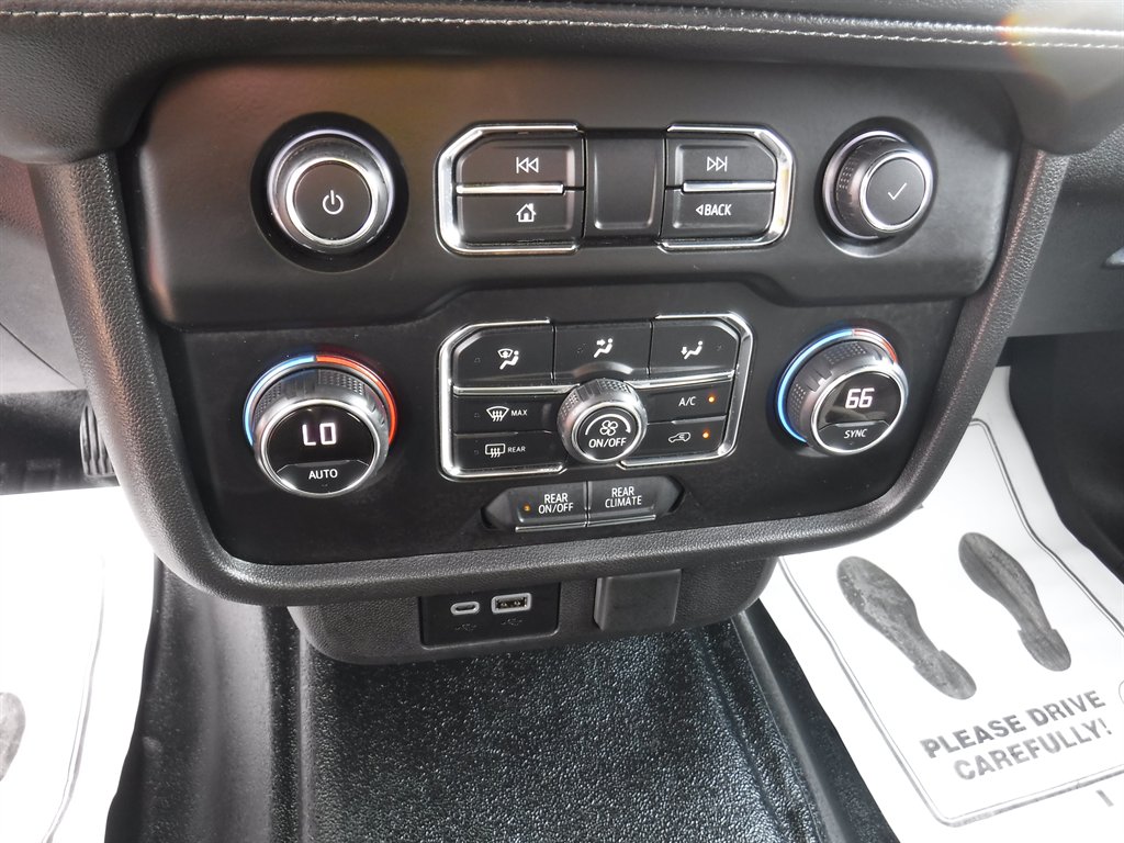 2021 Chevrolet Tahoe - $27,995