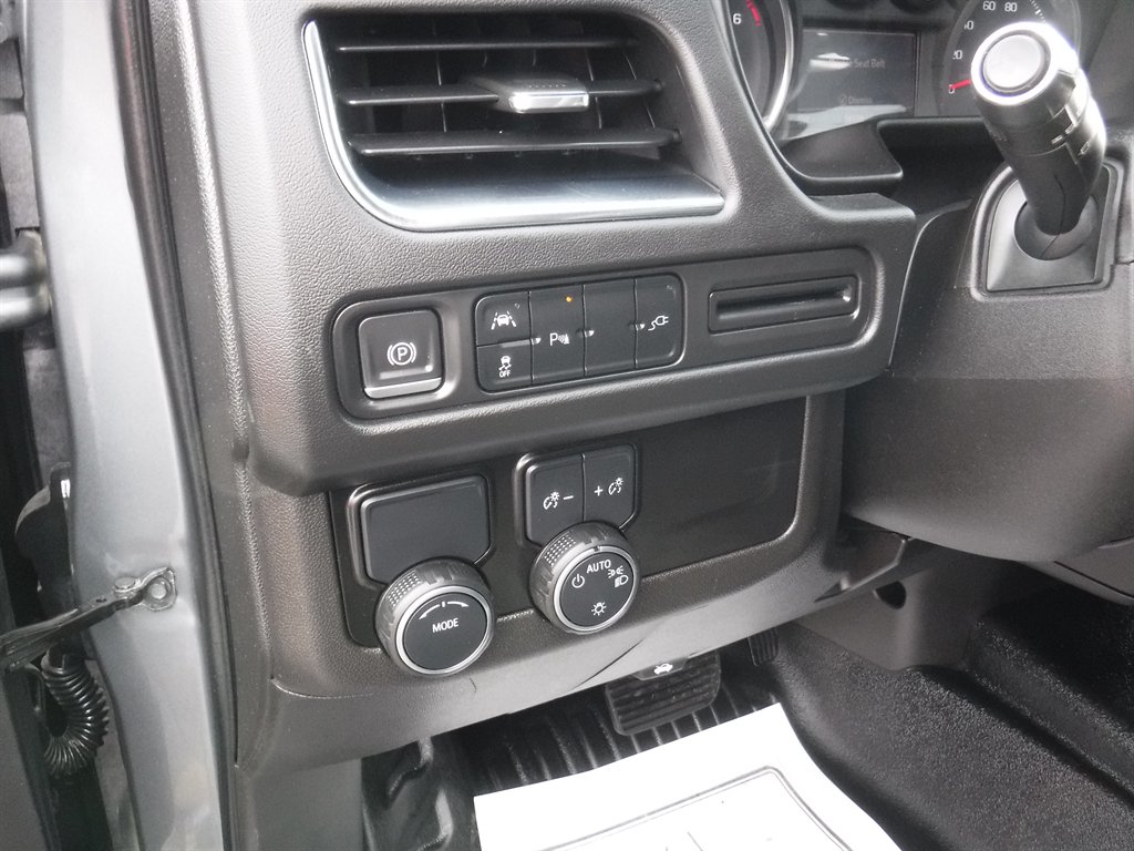 2021 Chevrolet Tahoe - $27,995