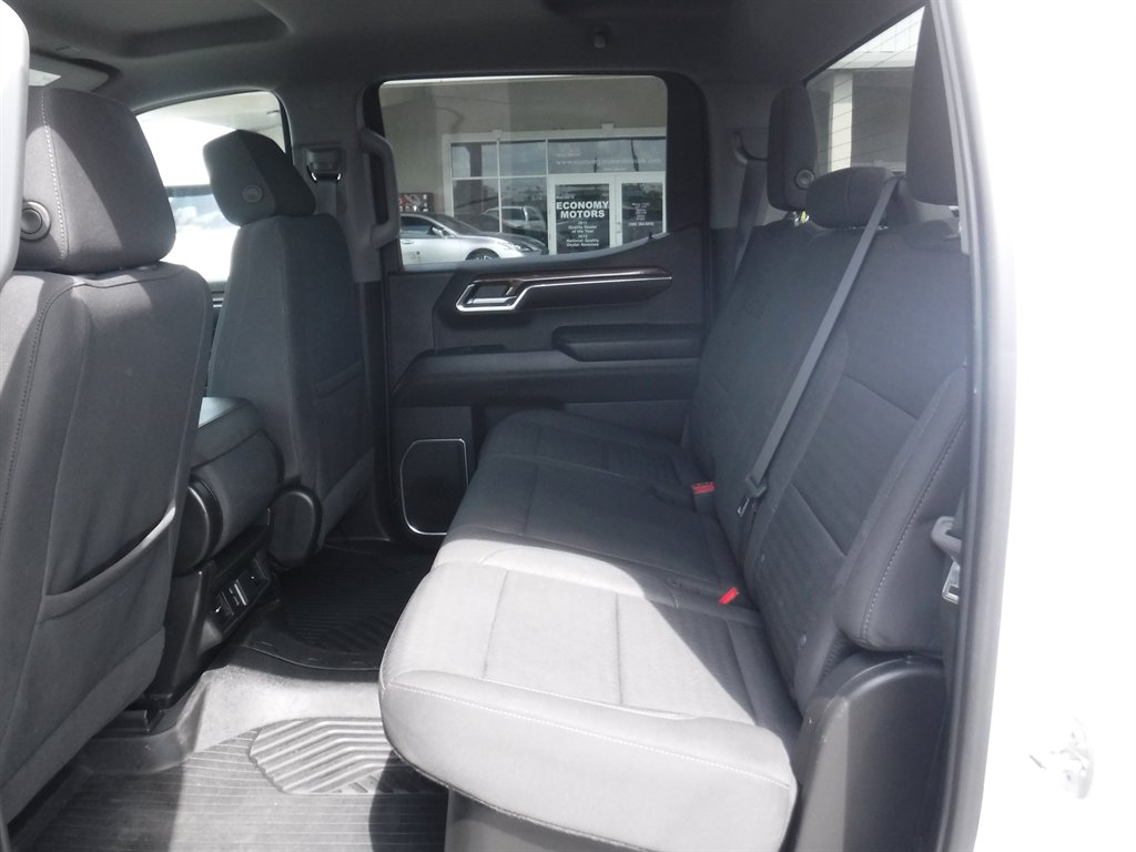 2022 Chevrolet Silverado - $24,995