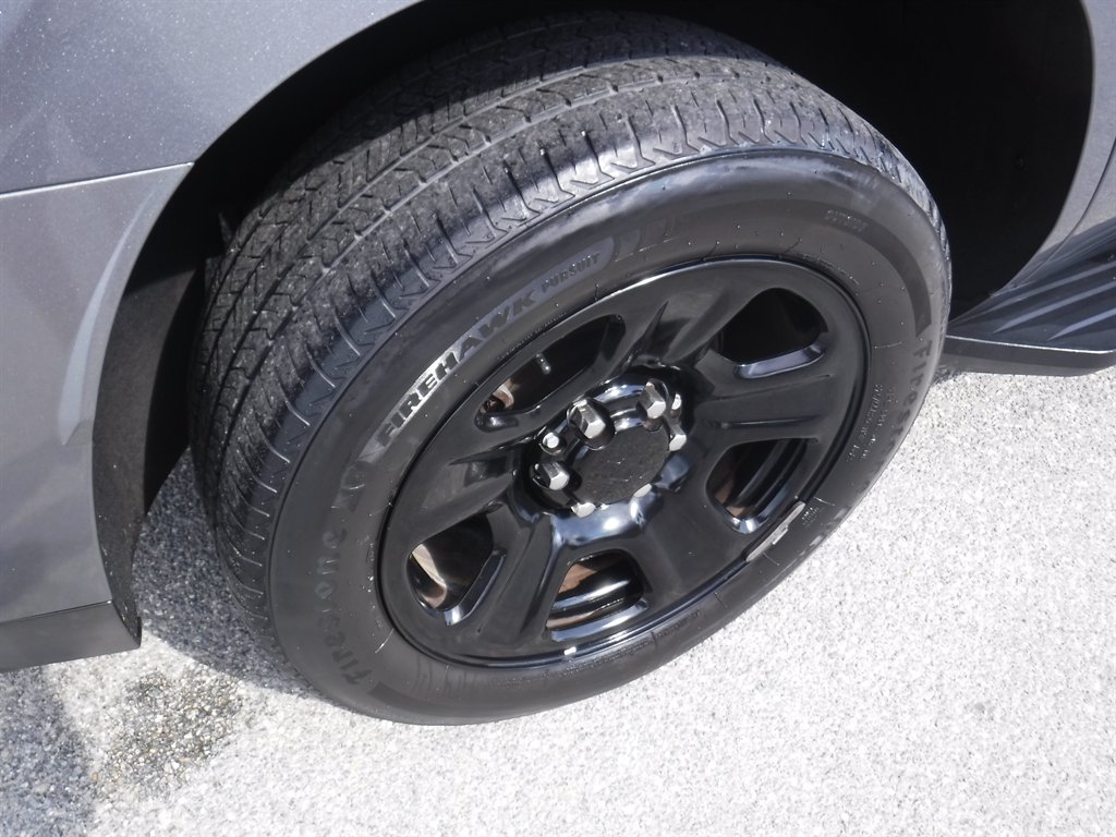 2021 Chevrolet Tahoe - $29,995